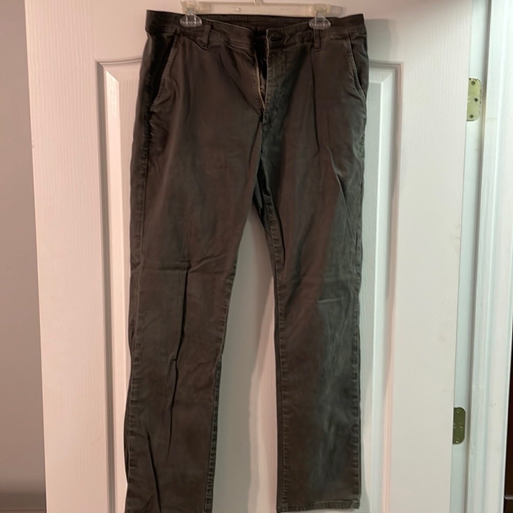 AG The Lux Khaki Tailored Trouser- 34R Mens gray pant